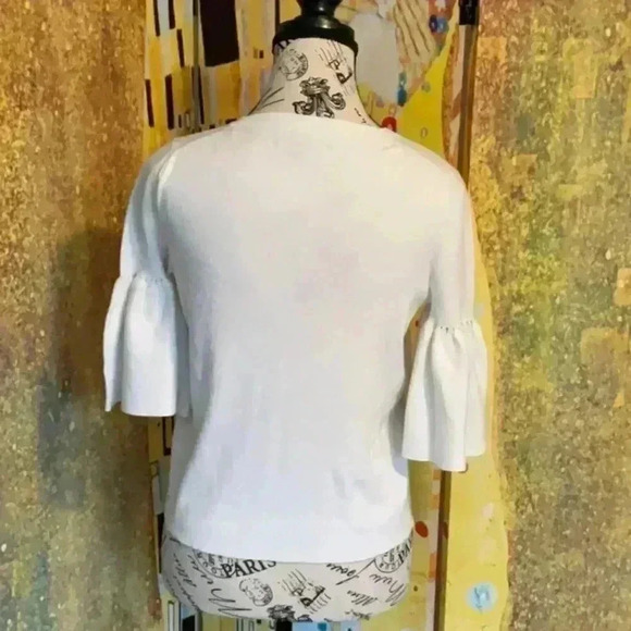 Banana Republic Women’s Sweater in Size  Small - Picture 2 of 3